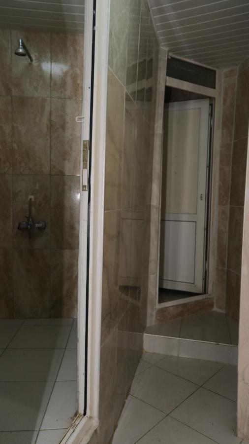 Aziz 3 Otel 3*