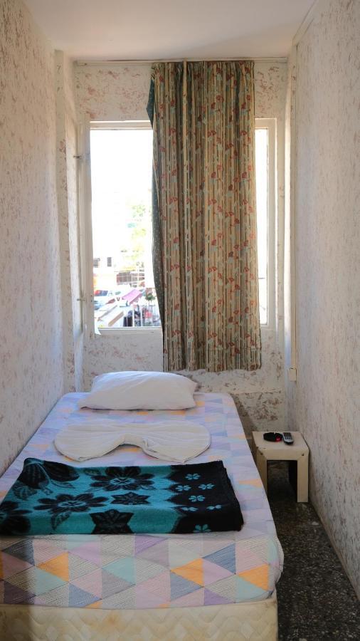 Aziz 3 Otel 3*